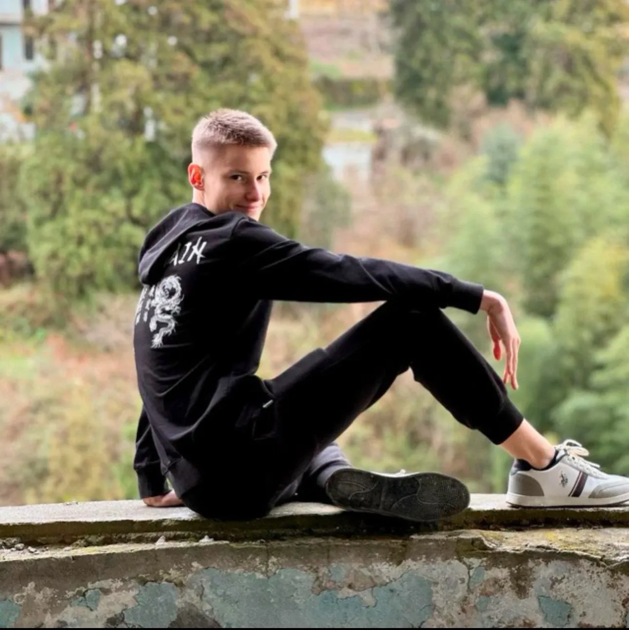 Антон Бычков